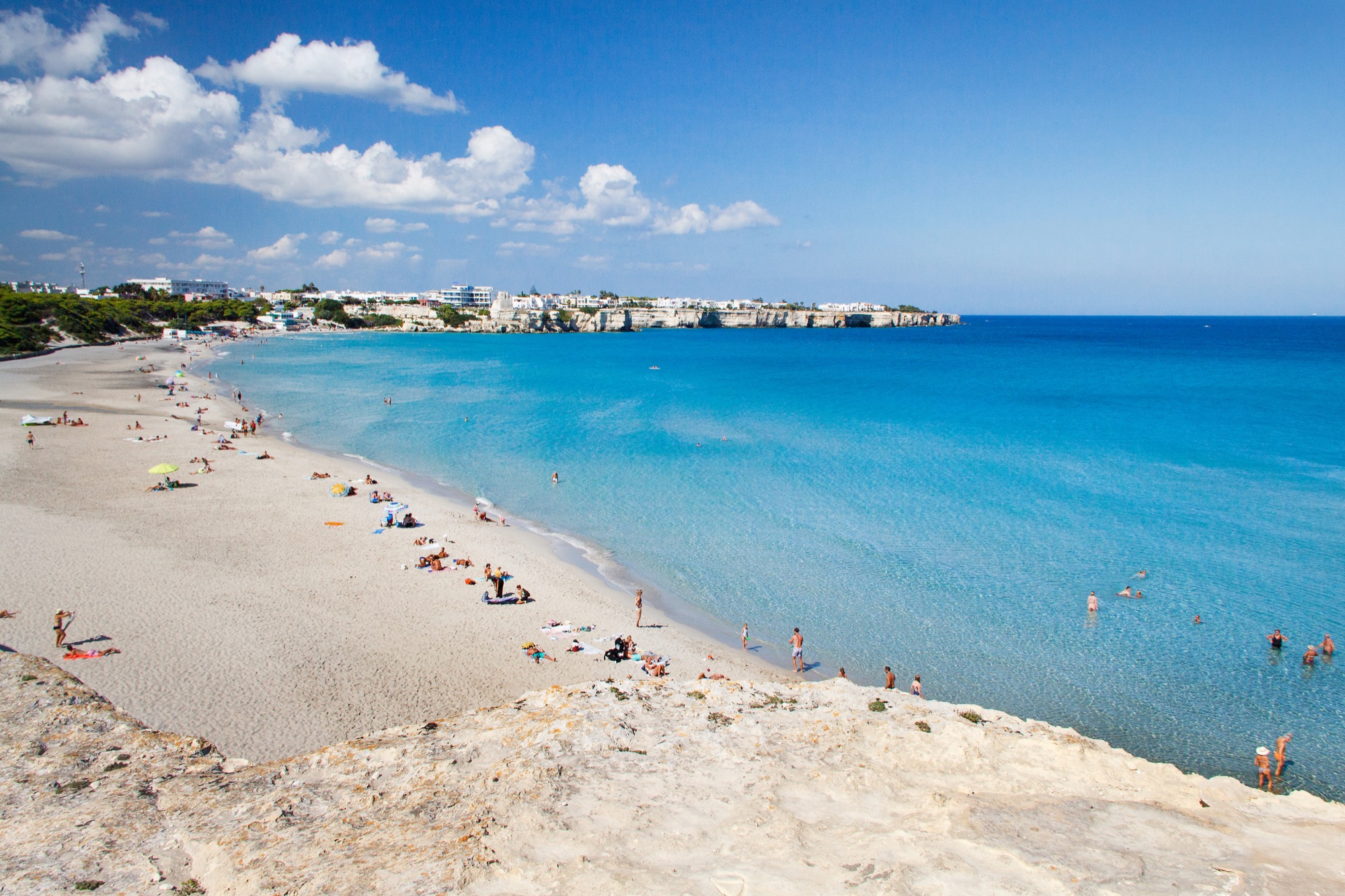 Scopri le Spiagge del Salento con un Autista Privato: Itinerari da Lecce
